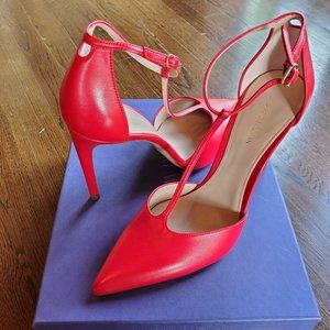 Stuart Weitzman Amity Pump